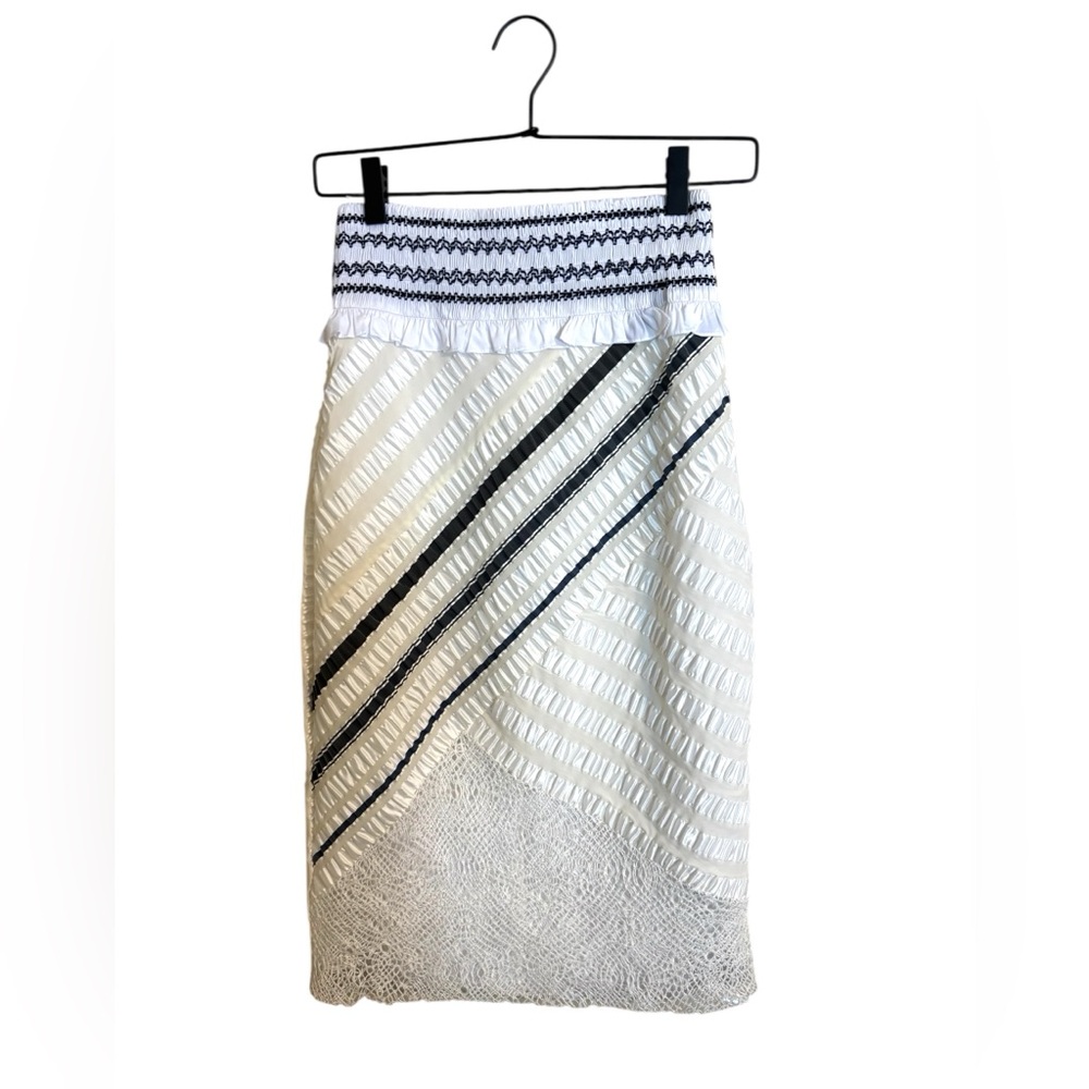 Peter Pilotto White Navy Silk Blend Skirt Size 6